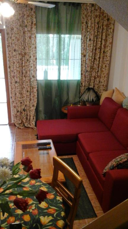 Holiday Home Torre De Pisa Торрев'єха Екстер'єр фото